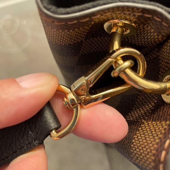 Louis Vuitton Riverside Bag (Dustbag Included) - Picture 8 of 13